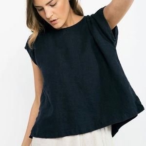 Elizabeth Suzann Josephine linen top